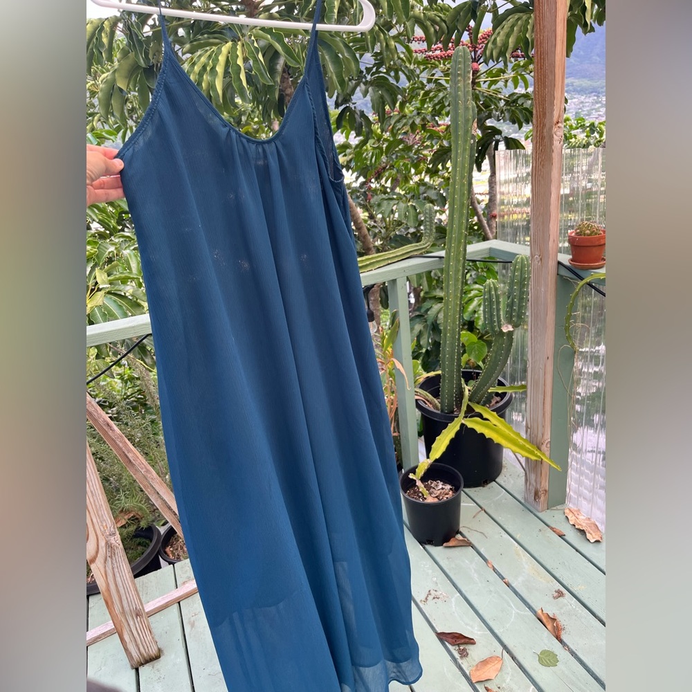 Flowy maxi dress